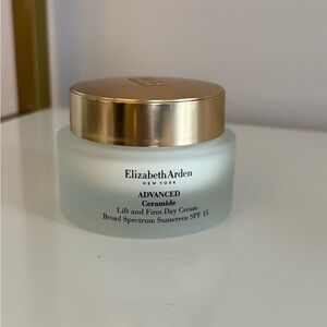 Elizabeth Arden Advanced Ceramide Day Cream - SPF 15